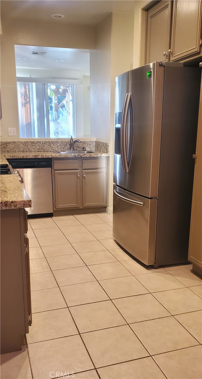 39315 Flamingo B
