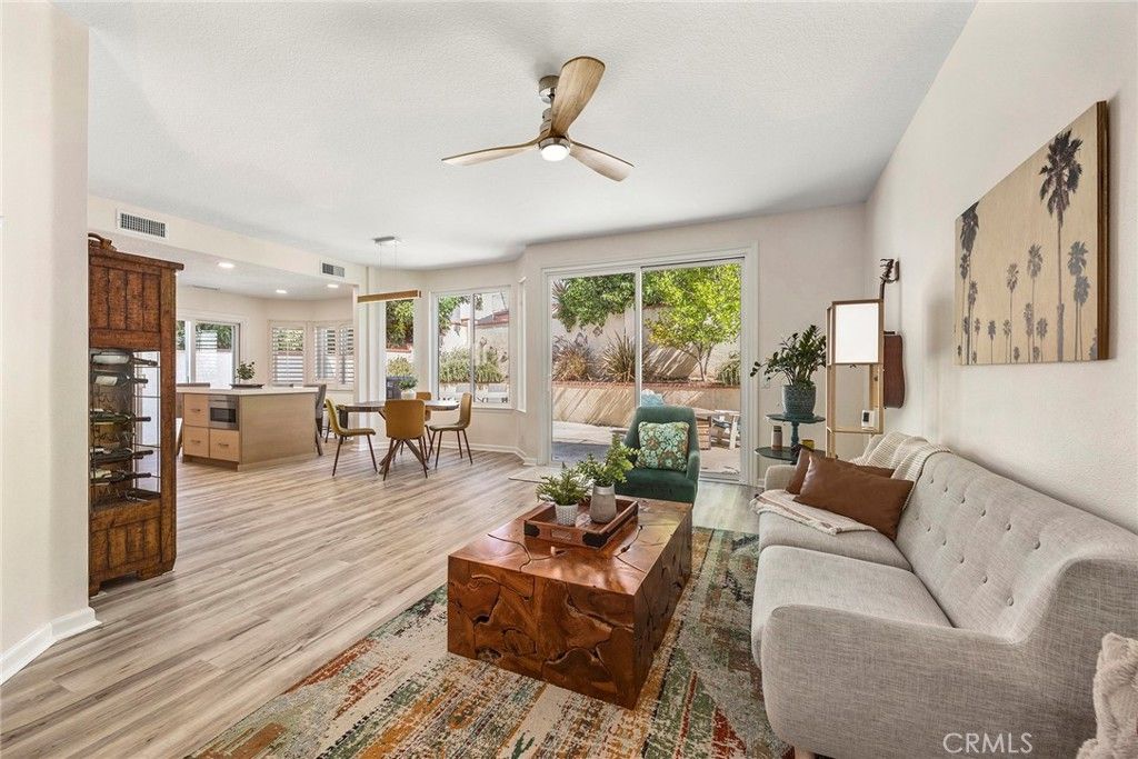 listing image 130724400779760811082