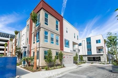 City Square - Residential Lease