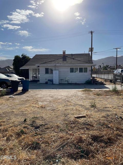 A home in Lake Elsinore