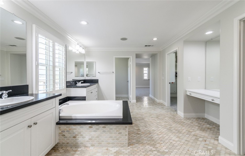 ,Temscal Heights - Residential