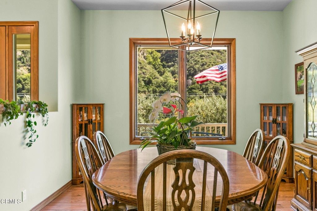 listing image 130723820273108514818
