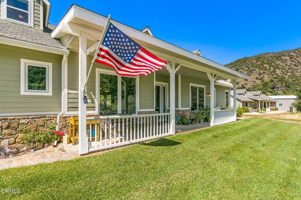 listing image 130729954056223878869
