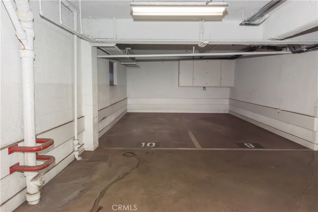 1329 e 1st street 10