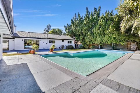 A home in Porter Ranch