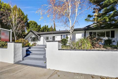 A home in Porter Ranch