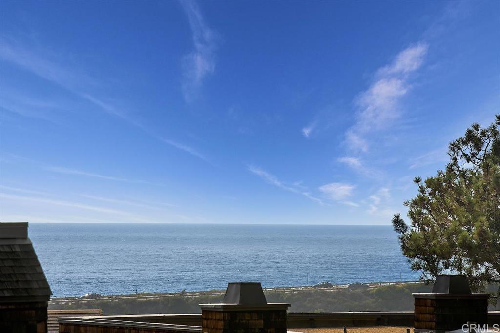 2260 Del Mar Scenic Parkway