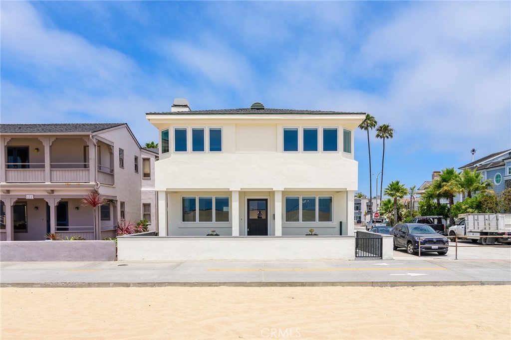Properties 600 W Oceanfront