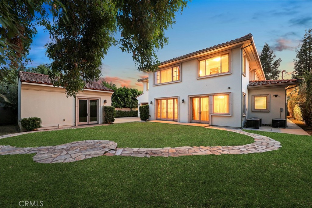 Photo 34 of 44 of 2222 S Santa Anita Avenue house