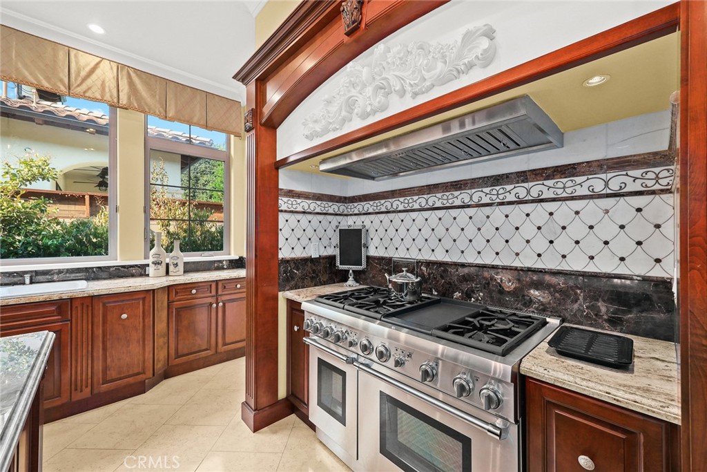 Photo 9 of 44 of 2222 S Santa Anita Avenue house