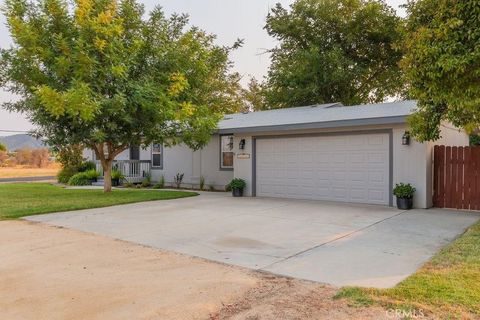 24731 4th Street Murrieta CA 92562