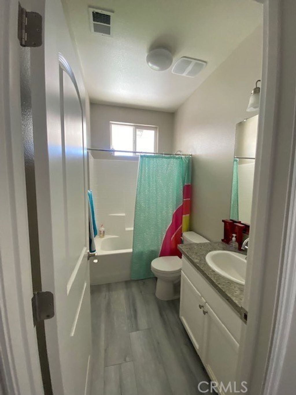listing image 130723444508388340775