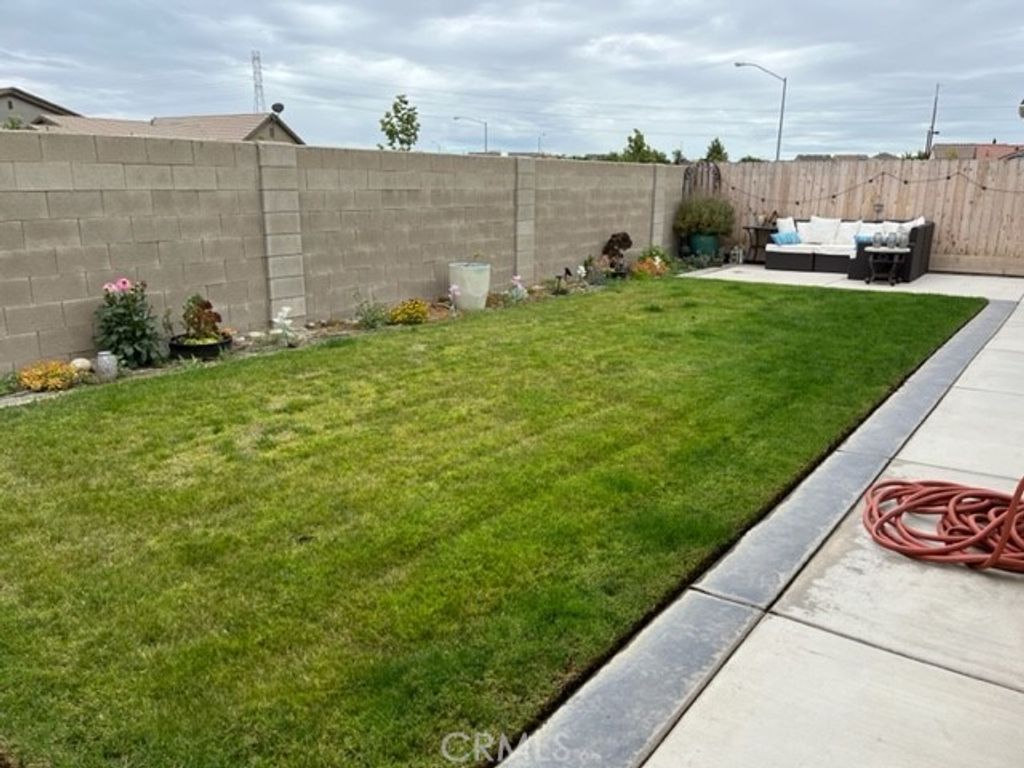 listing image 130729907371115960735