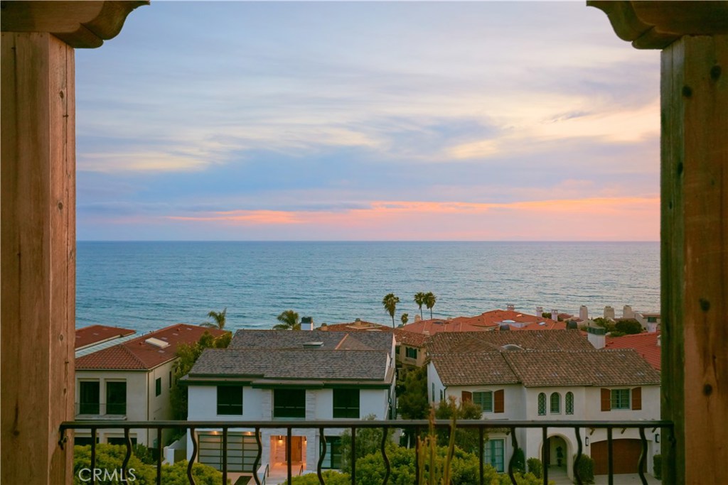 Ritz Cove (RC) - Residential