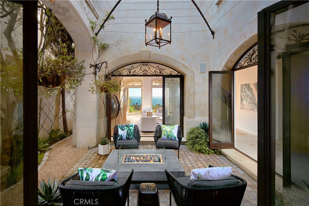 Ritz Cove (RC) - Residential