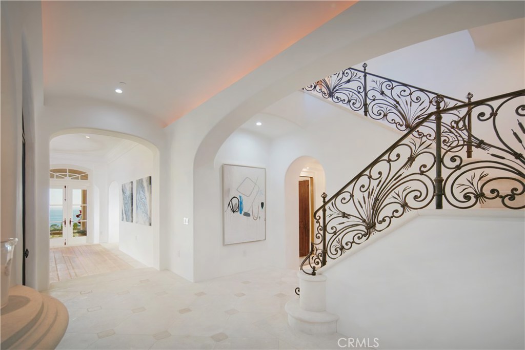 Ritz Cove (RC) - Residential