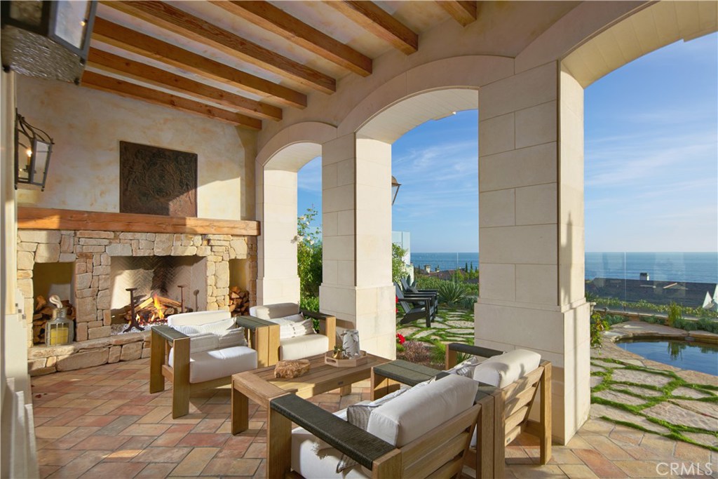 Ritz Cove (RC) - Residential
