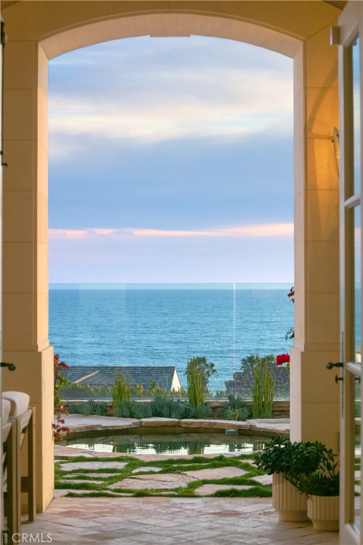 Ritz Cove (RC) - Residential