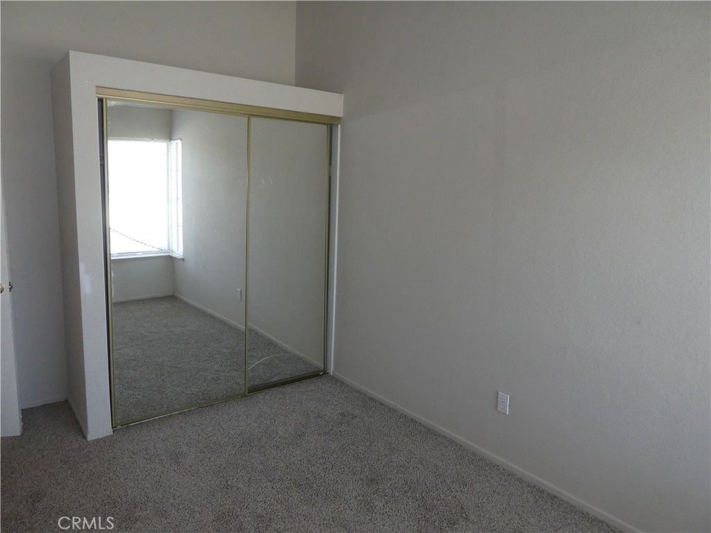 listing image 130723043404301330434