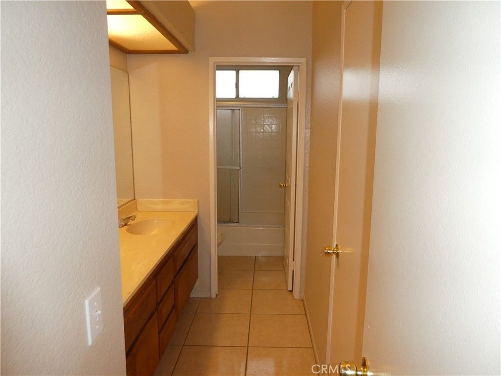 listing image 130720107708183086913