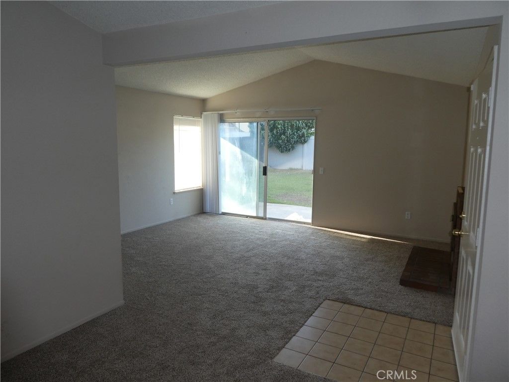 listing image 130724989824411833395