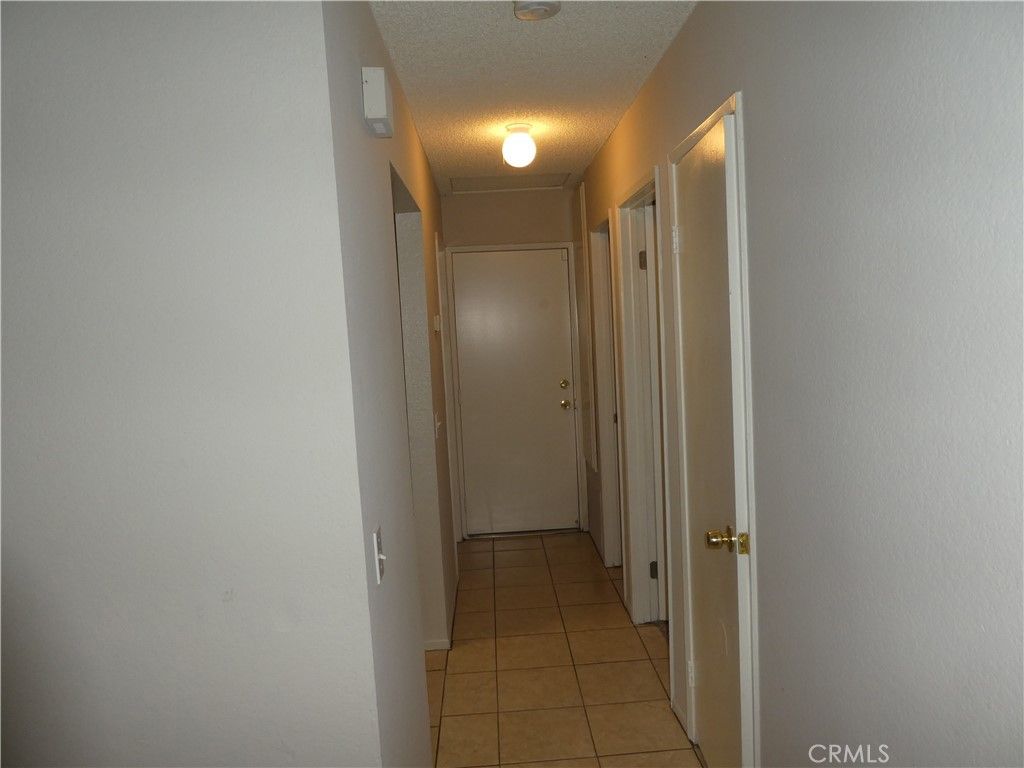 listing image 130726622336979136556