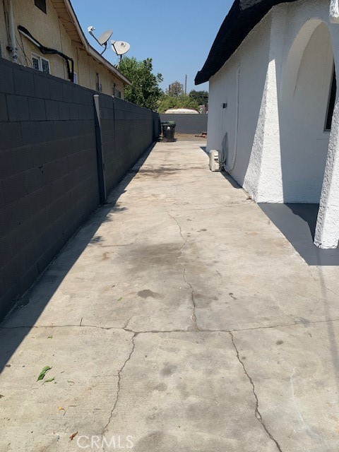 Photo 29 of 39 of 12881 Kagel Canyon Street house
