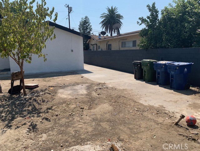 Photo 34 of 39 of 12881 Kagel Canyon Street house