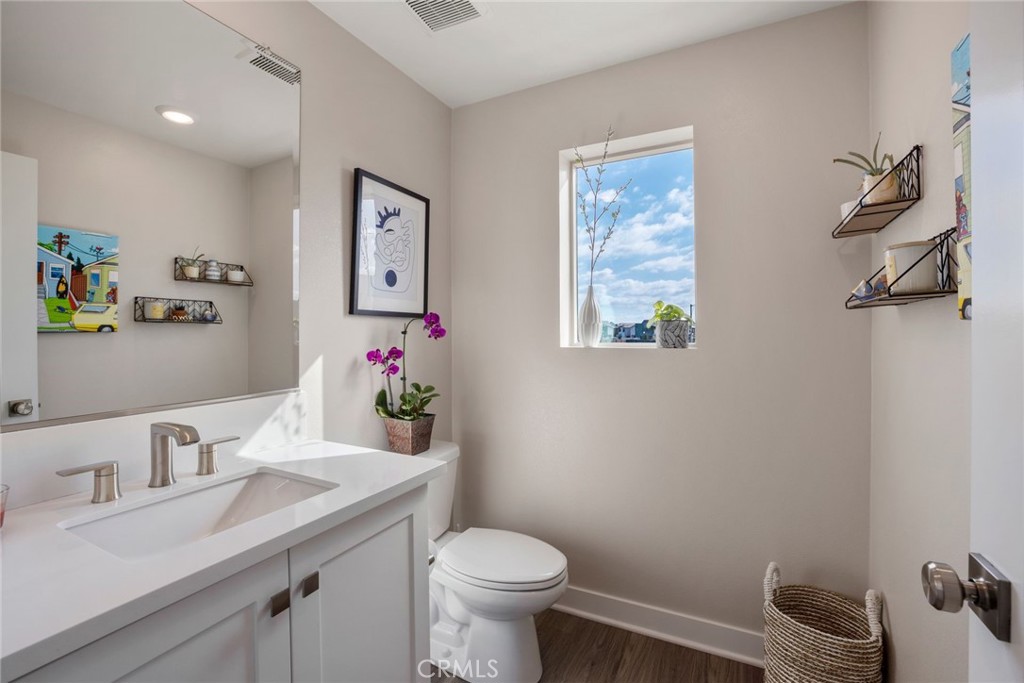 Photo 15 of 43 of 248 Keeper townhome