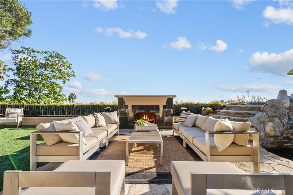 8000 Oceanus Drive