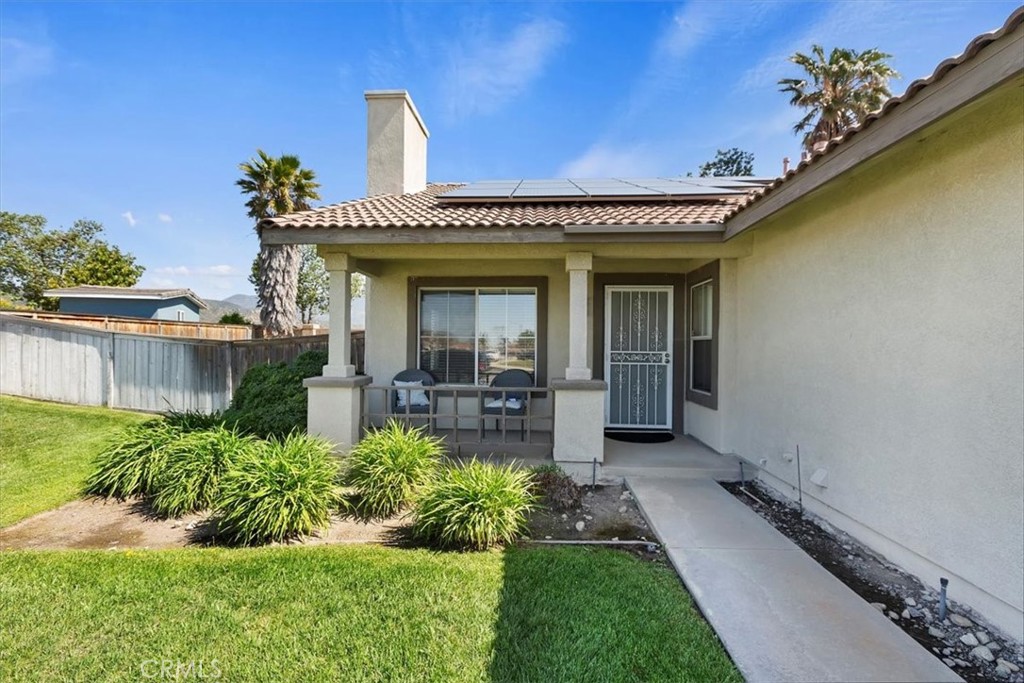 2742 W Sunnyview Drive