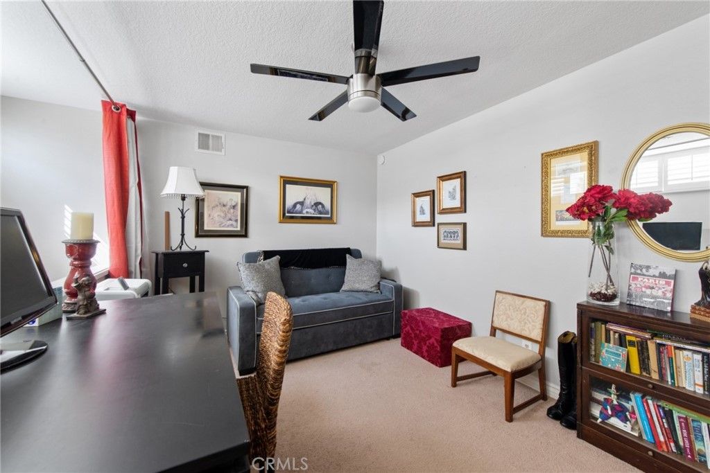 listing image 130728744661997722032