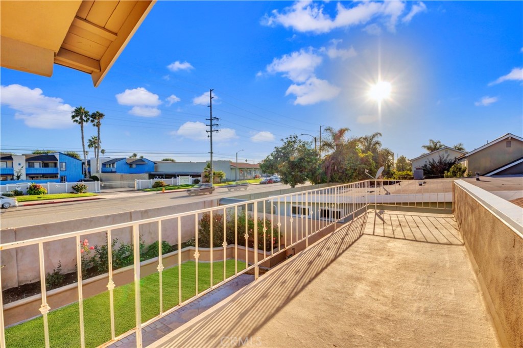 Showcase (SHOW) - Residential