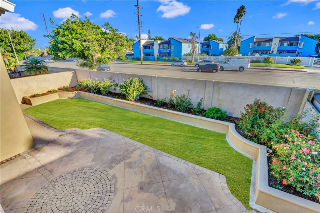 Showcase (SHOW) - Residential