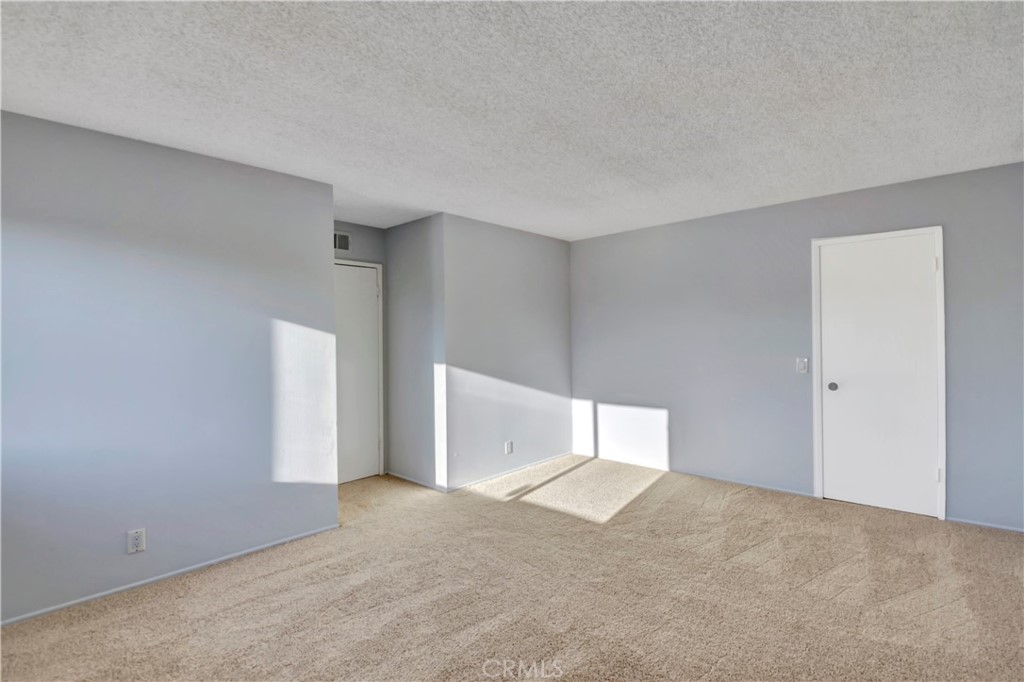 Showcase (SHOW) - Residential