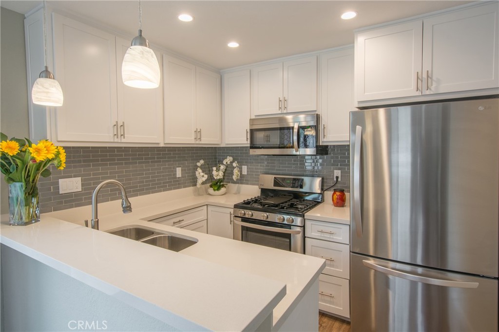 Crystal Cay (LH) (CC) - Residential Lease