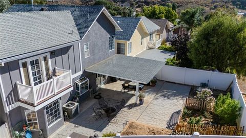 A home in Castaic