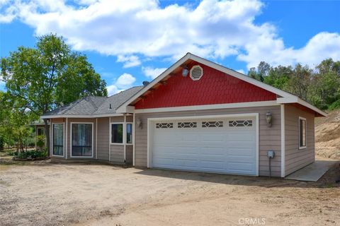 A home in Coarsegold