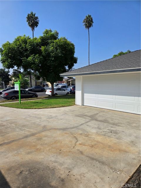 A home in Bell Gardens