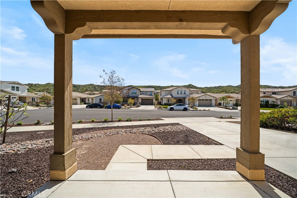 33830 Edge Lane