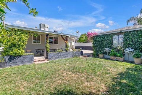 A home in Sunland