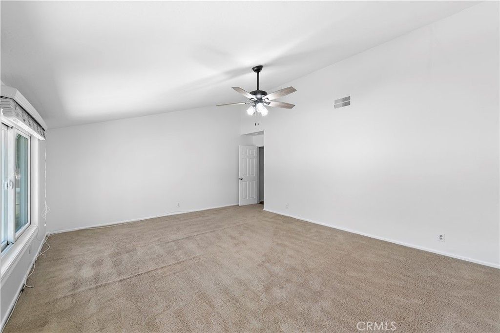 listing image 130727898953736167572