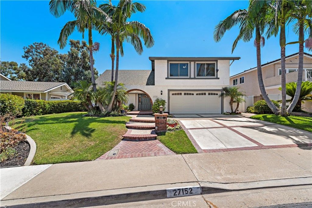 listing image 130721539606314797184