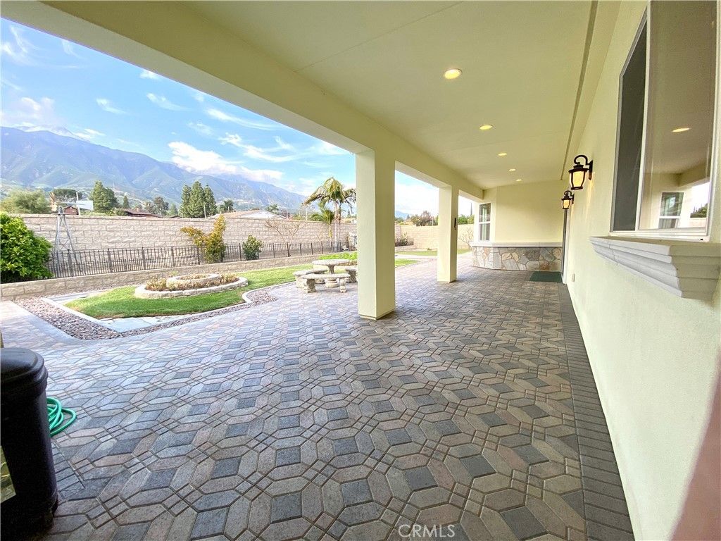 listing image 130729062752504051057