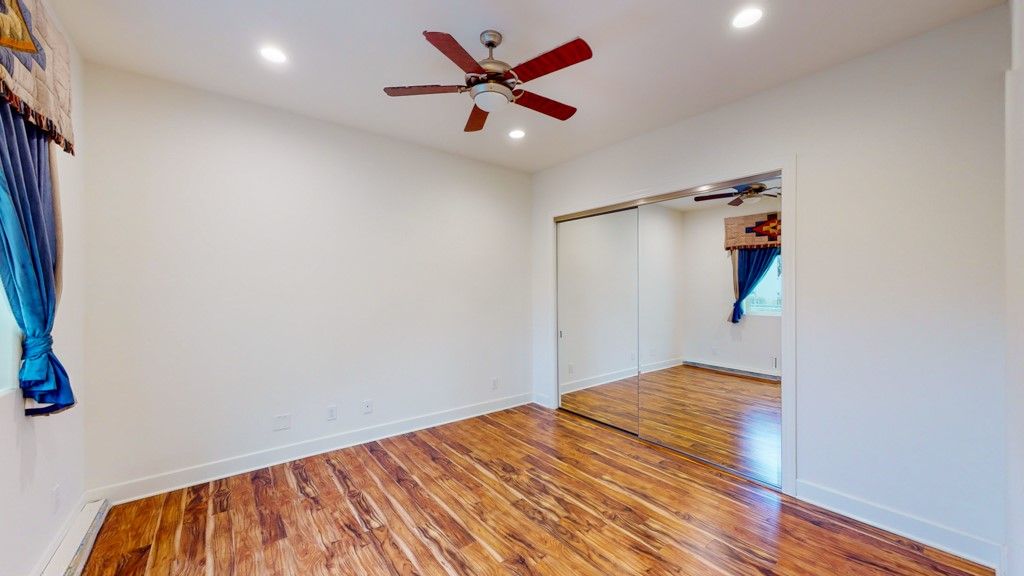 listing image 130726901720156284684
