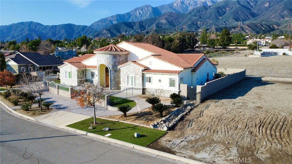 listing image 130727771859459571568