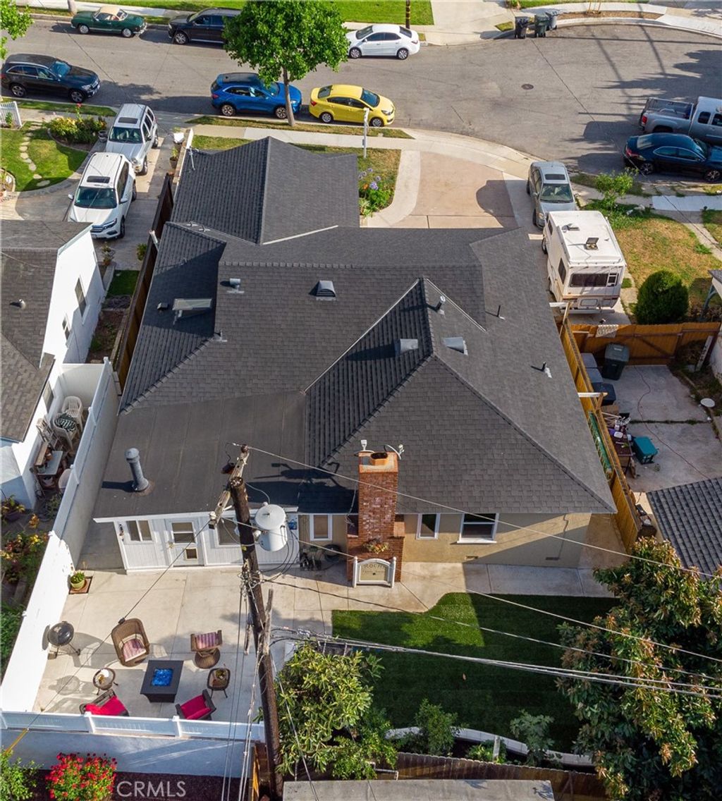 listing image 130725017496715303134