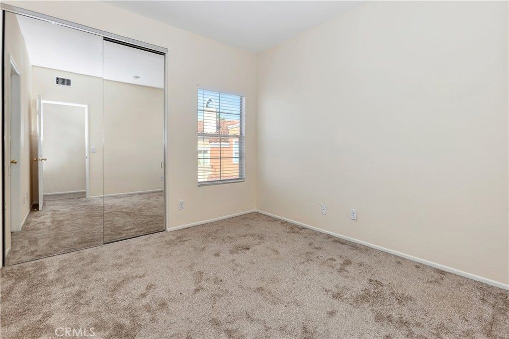 listing image 130725302234183266038