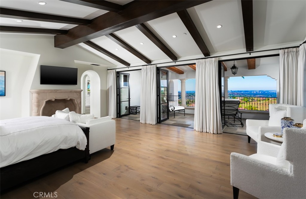 Shady Canyon Custom (SHDC) - Residential