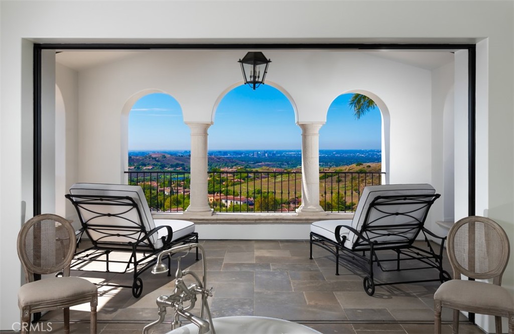 Shady Canyon Custom (SHDC) - Residential